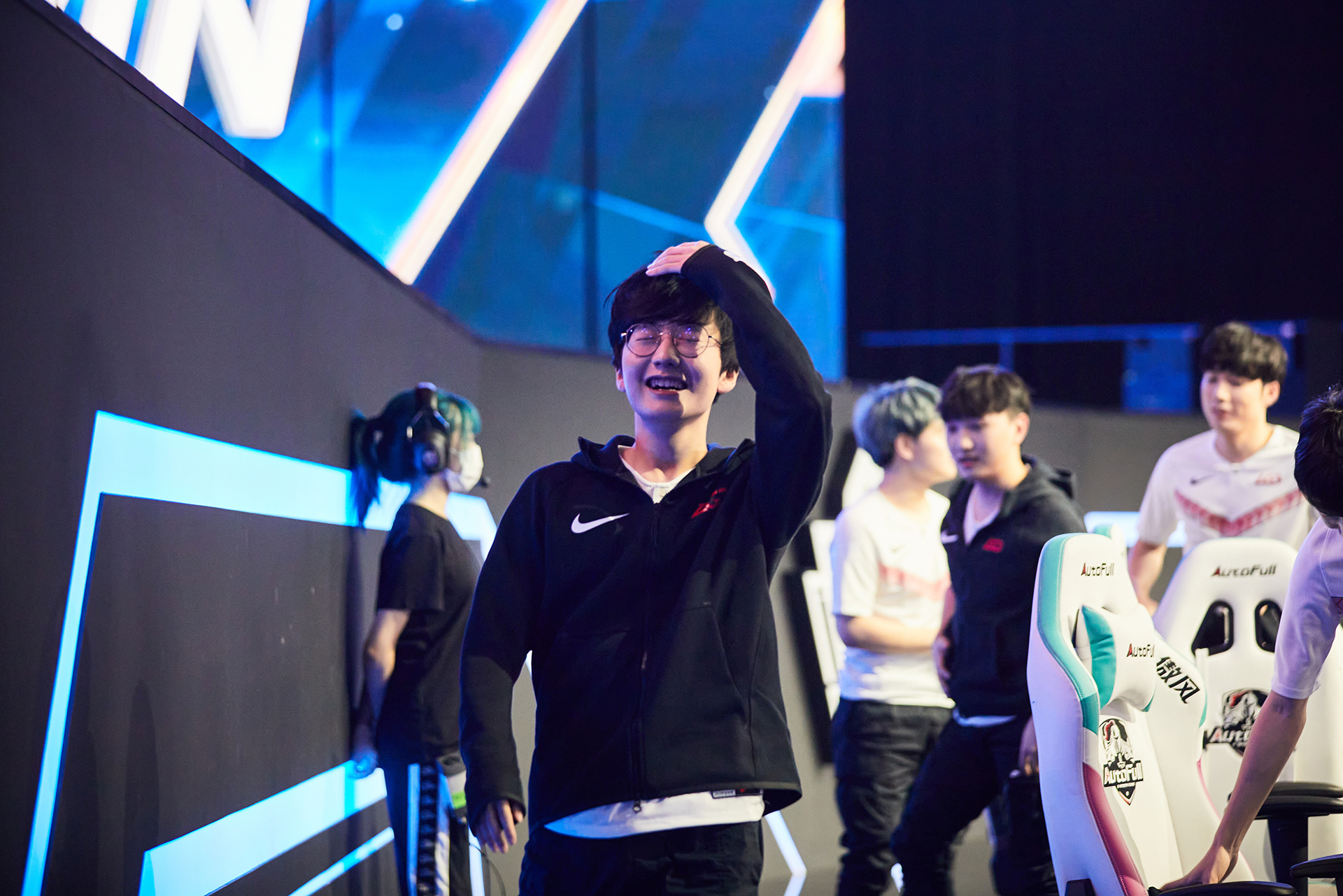 FLY翻盘TSM，Meiko操刀奇招英雄翻盘入围赛3:0（首尔）