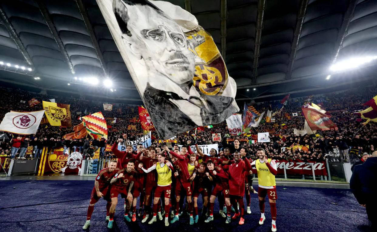 罗马尼亚队在欧预赛中奋勇争先，取得胜利