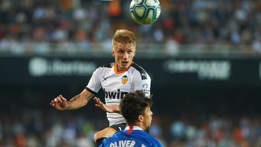 里尔客场取胜，积分稳步攀升的简单介绍