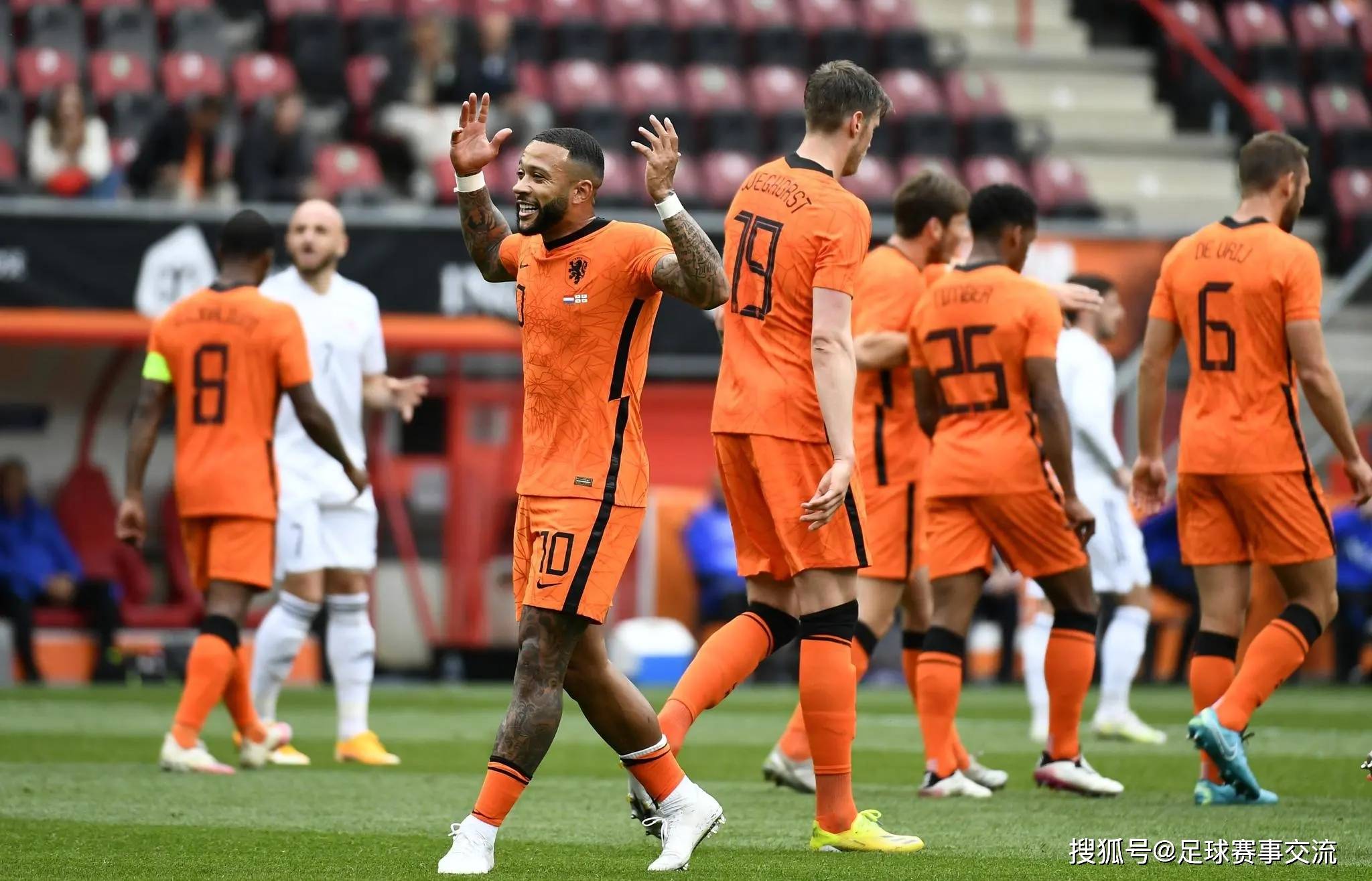 荷兰主场失利，被土耳其逆袭