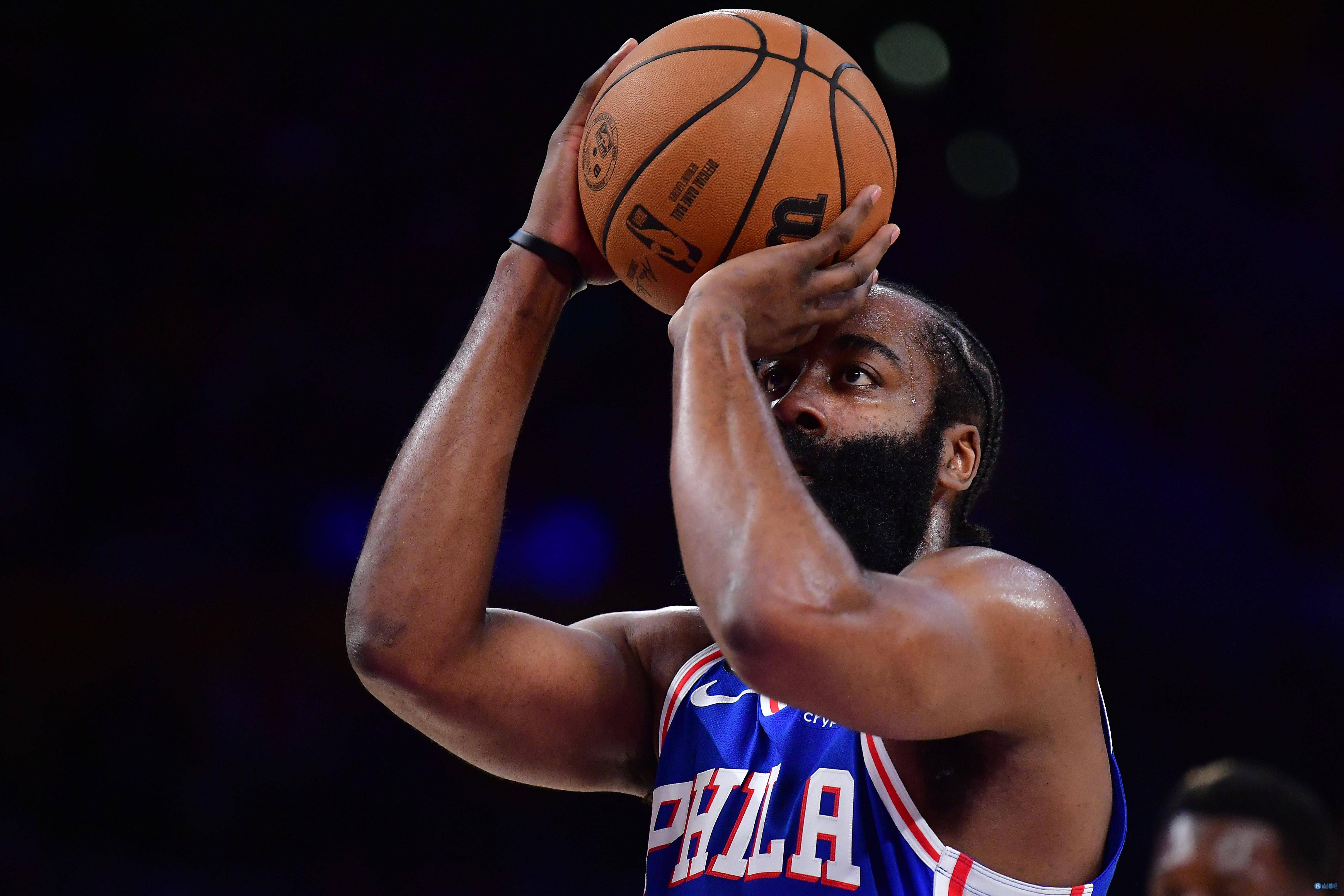 包含快船绝杀土耳其男篮，伦纳德送出助攻的词条