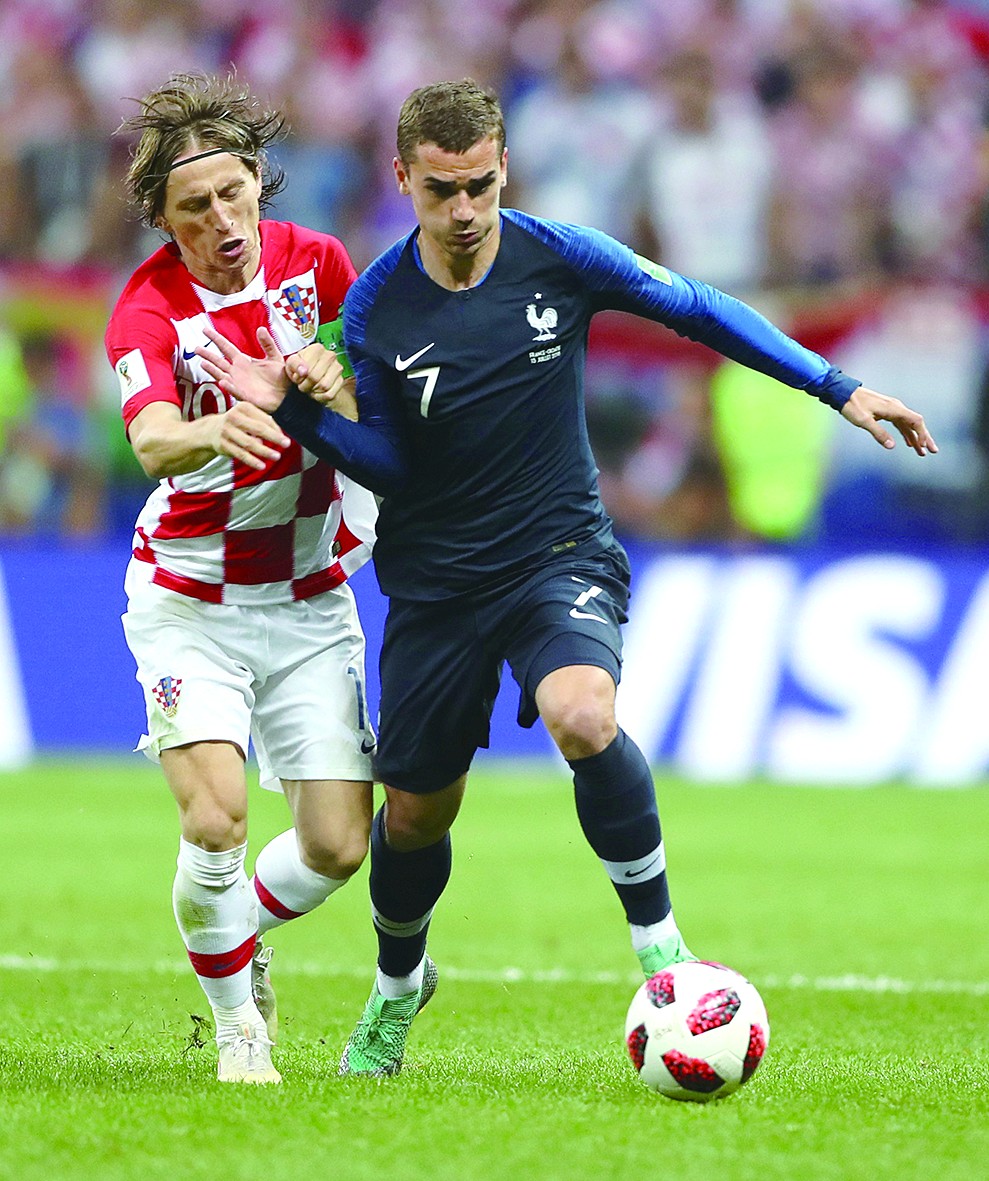 关于荷兰轻取克罗地亚，格列兹曼送出助攻的信息