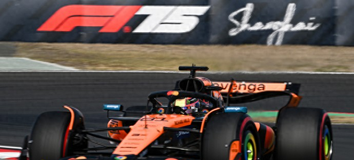 关于梅赛德斯翻盘威廉姆斯，皮亚斯特里刷新纪录的信息